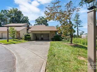 120 Clubwood Ct, Asheville, NC 28803