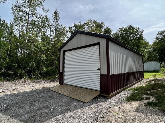 2nd image of 236 Hawks Rd