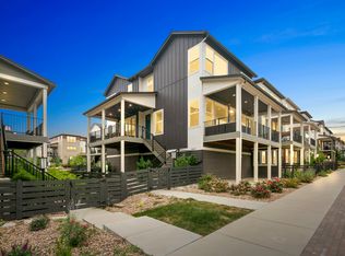 8897 Southurst St, Highlands Ranch, CO 80129