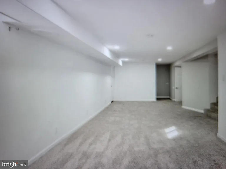 10404 Insley St — Photo 12