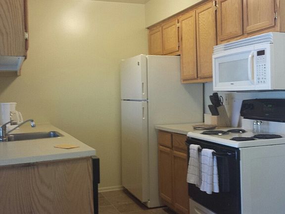 4th image of 1469 Wisteria Dr