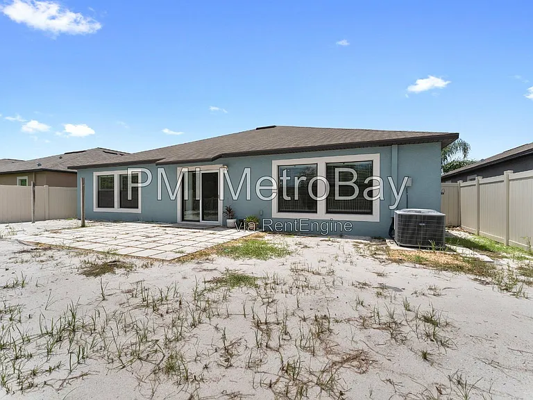 9703 Sage Creek Dr — Photo 43