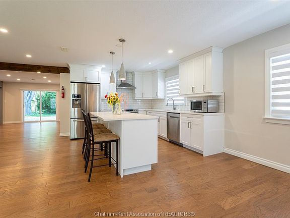 5th image of 15 Obrien Dr