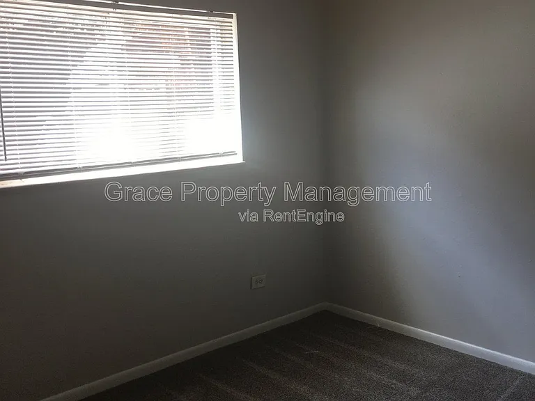 2900 Eliot Cir #4 — Photo 7