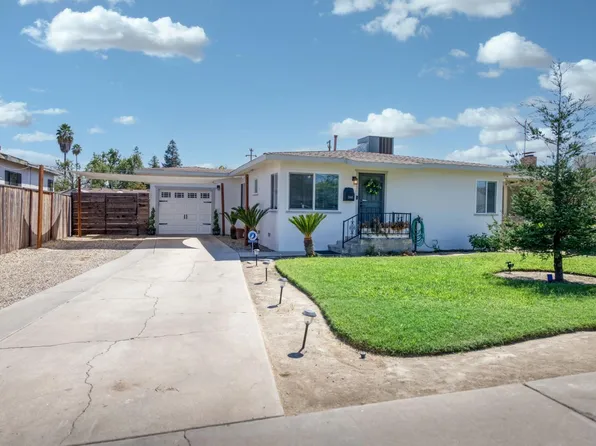 15449 W D St, Kerman, CA 93630