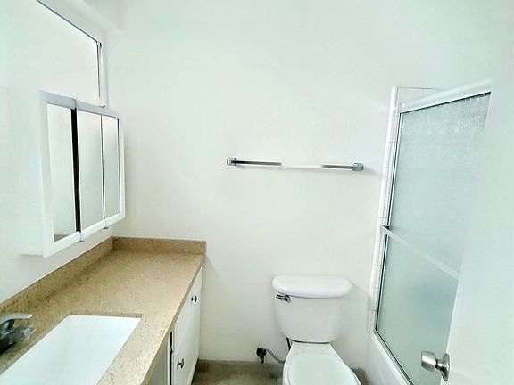 4th image of 3931 Ursula Ave APT 5
