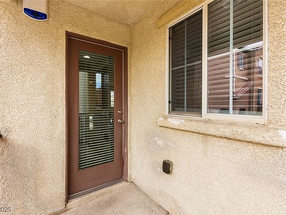 5th image of 6488 Bentley Wood Ct