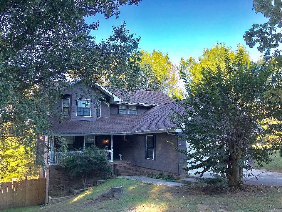 1st image of 6014 Barkley Creek Dr
