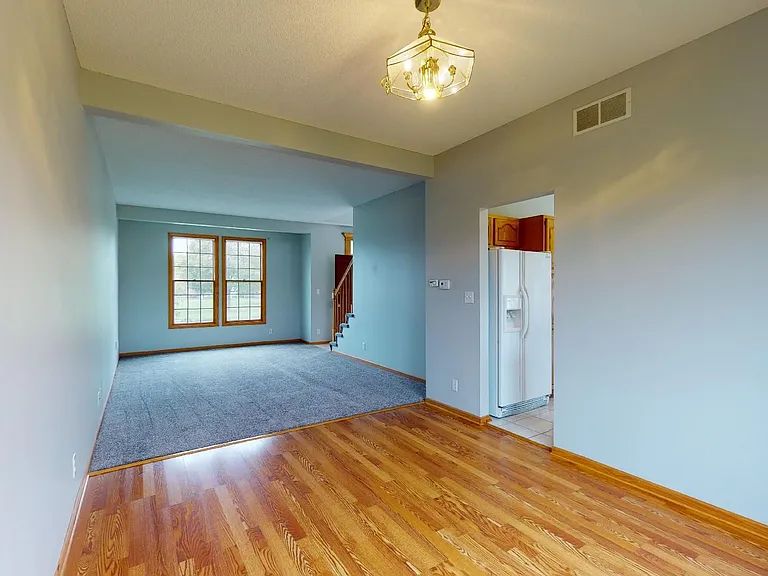 2504 Somerset Dr — Photo 11