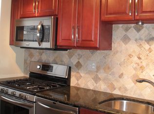 128 Darwin Ave #35, Rutherford, NJ 07070