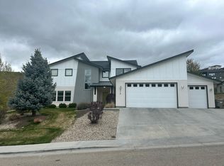 4318 N Arrow Villa Way, Boise, ID 83703