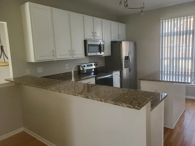 645 Cherry Orchard Rd — Photo 7