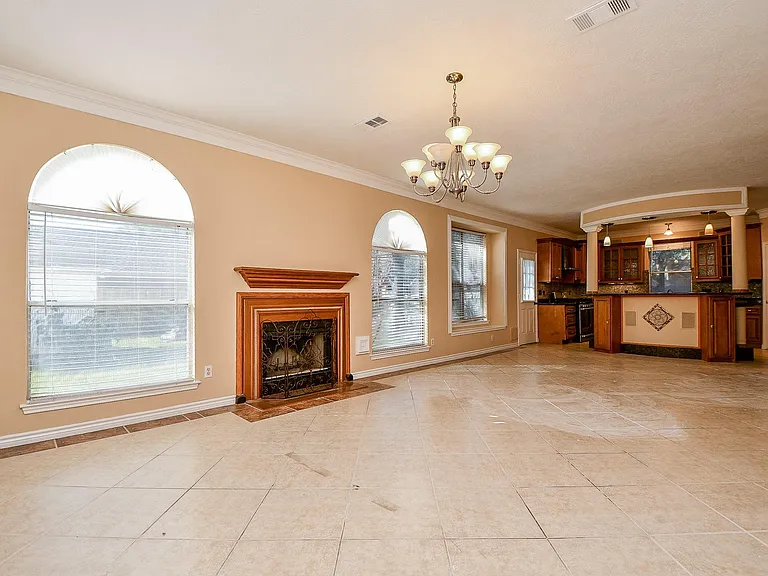 21219 Flat Creek Ln — Photo 13