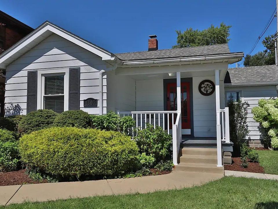 1st image of 1307 E Duryea Ave