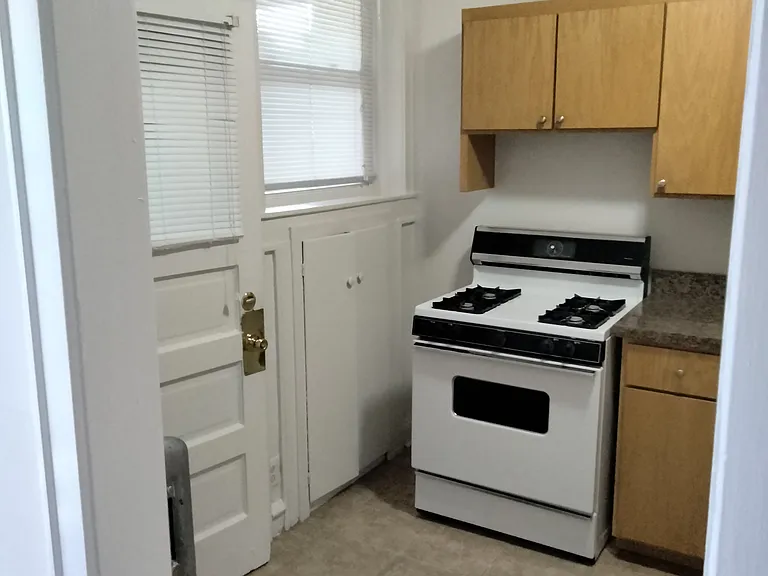 1032 S Oak Park Ave #1E — Photo 12