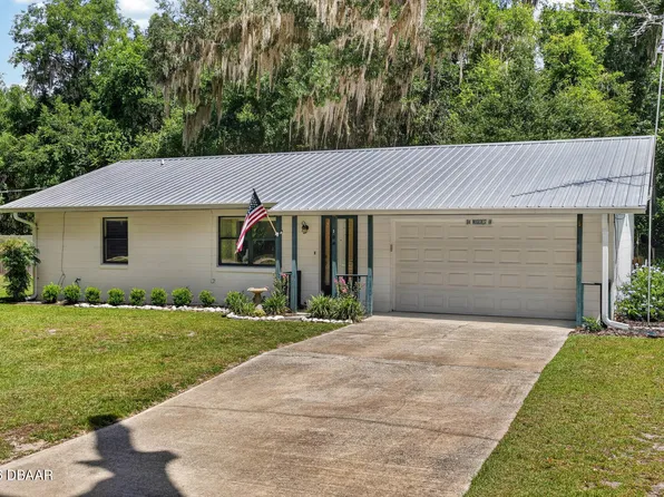 104 Woodcrest Ave, Satsuma, FL 32189