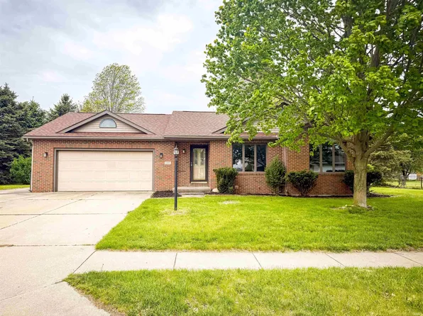 2725 Lismore Dr, Goshen, IN 46526
