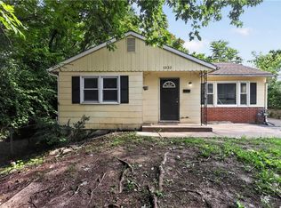 1322 E 82nd St, Kansas City, MO 64111