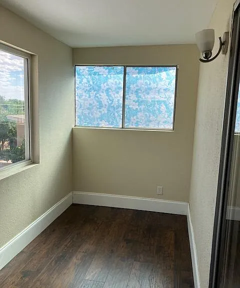 8912 Bellehaven Ave NE — Photo 10
