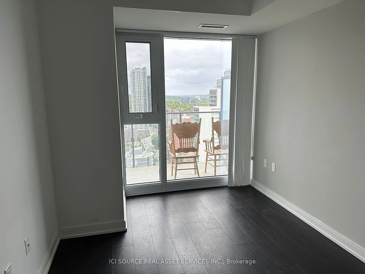 Building Photo - 50 Wellesley St E #3205