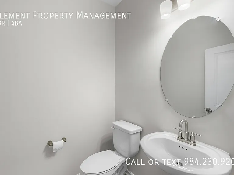 2466 Hutch Ln #1 — Photo 12