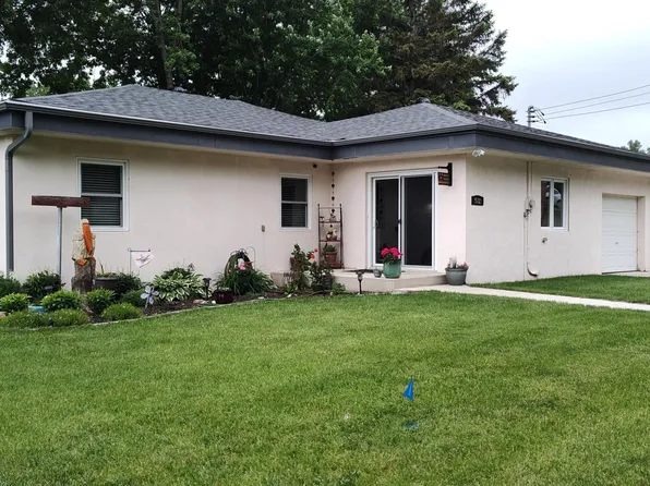 512 W 7th St, Starbuck, MN 56381