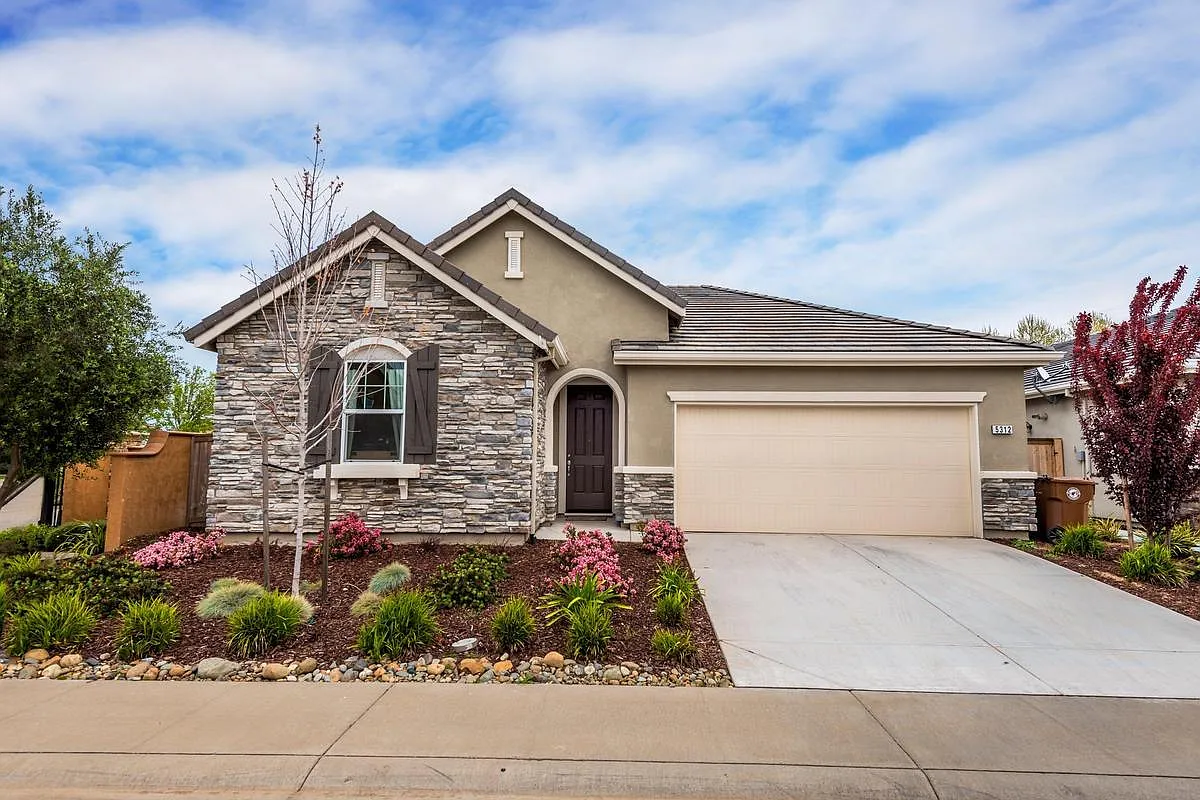 5312 Ocean Ln photo 1