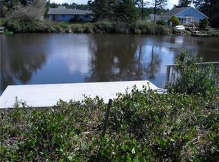 300 Point Brown Ave NE, Ocean Shores, WA 98569