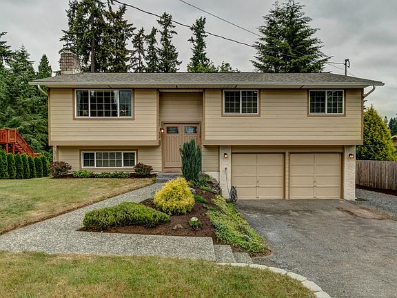 2nd image of 13226 NE 186th St