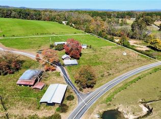 327 Tom Hunter Rd, Pilot Mountain, NC 27041