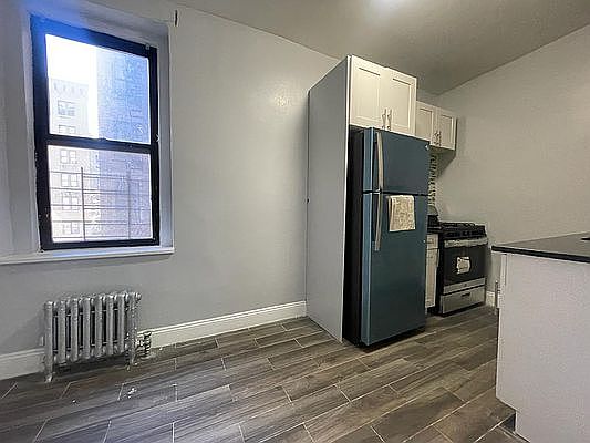 4th image of 3578 Dekalb Ave APT 2D