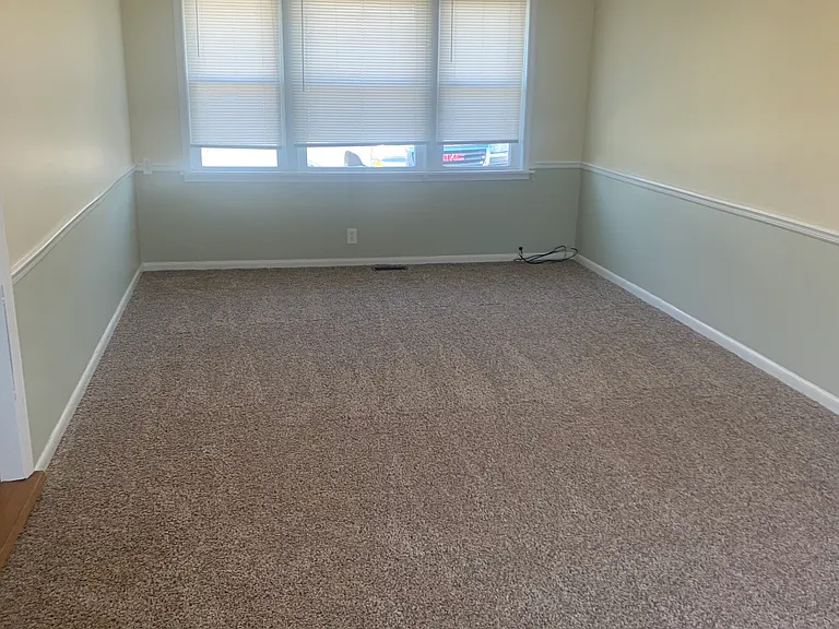 204 Saint Ambrose Church Ln — Photo 15