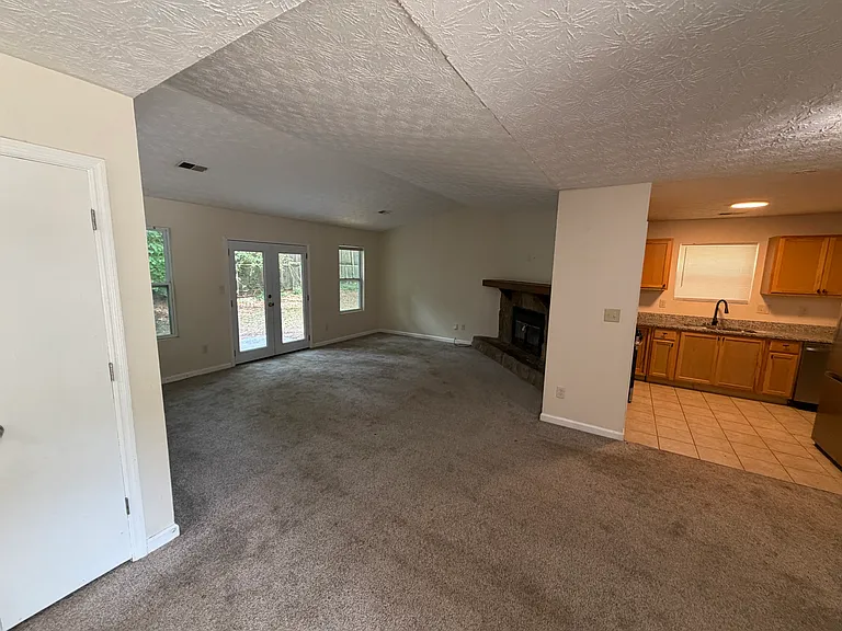 5160 Scarbrough Ln — Photo 11