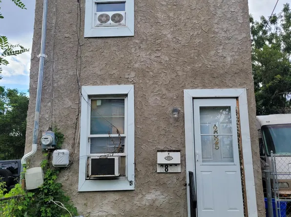 2825 Thompson St, Camden, NJ 08105