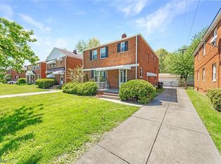 414 E 222nd St, Euclid, OH 44123