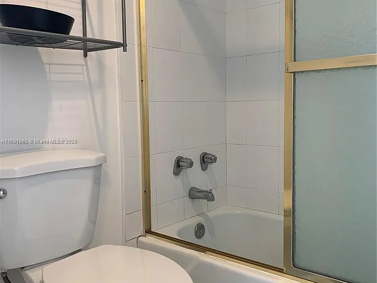 500 Bayview Dr #620 — Photo 32