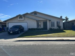 306 22nd Ave, Delano, CA 93215