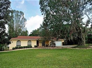 376 E Minnehaha Ave, Clermont, FL 34711