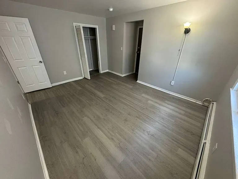 1463 Dixwell Ave #1A — Photo 3
