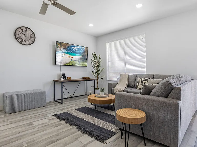 13576 Fern Pine St — Photo 6