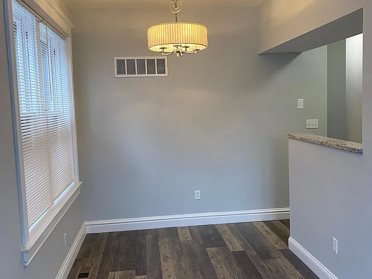 6306 Cates Ave #2W — Photo 5