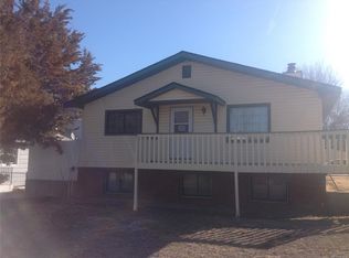 842 Franklin St, Wray, CO 80758