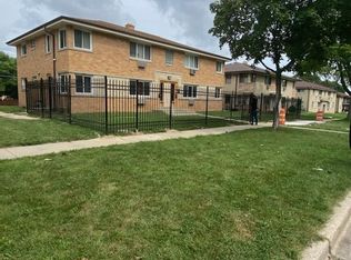 8616 W Congress St #3, Milwaukee, WI 53225