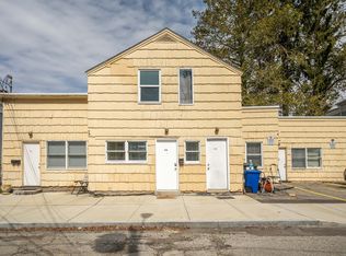 21 Amity St, New London, CT 06320