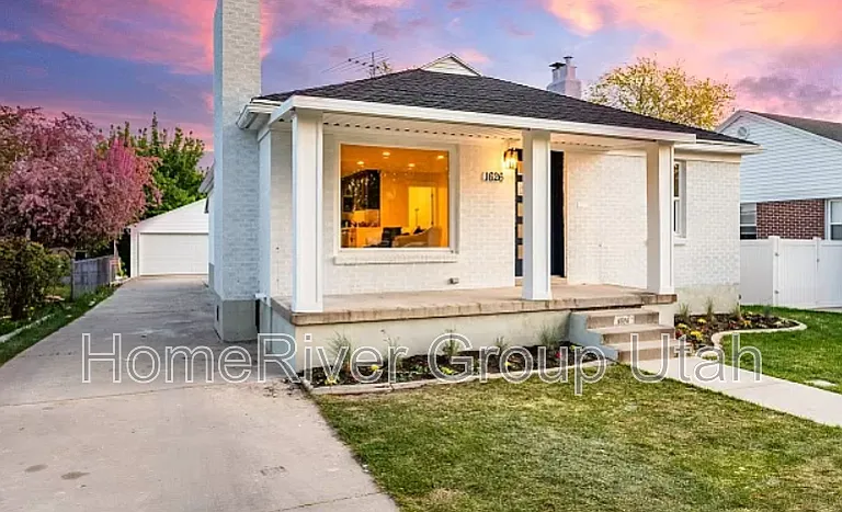 1626 E Downington Ave — Photo 30