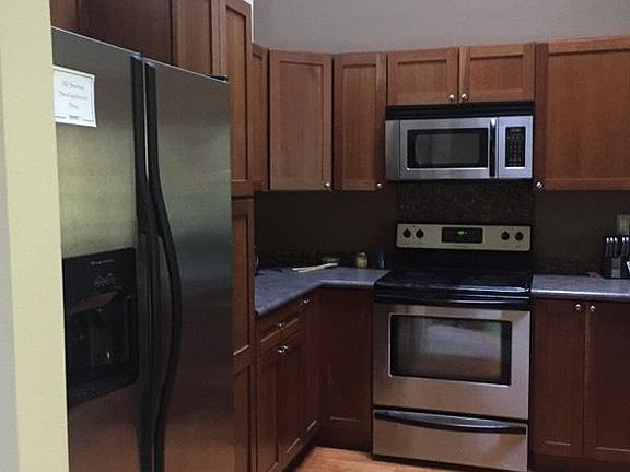 4th image of 3520 Lake Washington Blvd SE APT 205