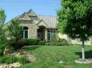 5019 W 18th St, Lawrence, KS 66047