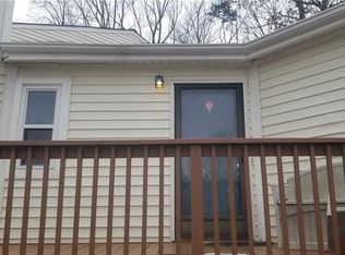 3608 Heathrow Dr, Winston Salem, NC 27127