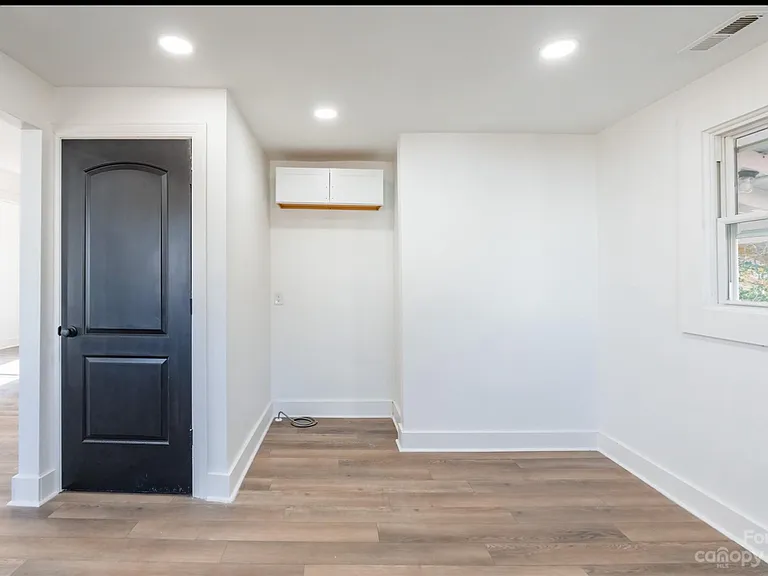 826 Hamrick St — Photo 3