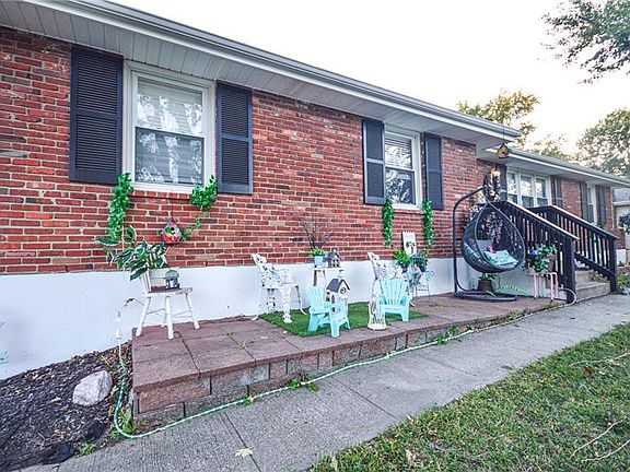 2nd image of 19013 E 19th Street Ct N